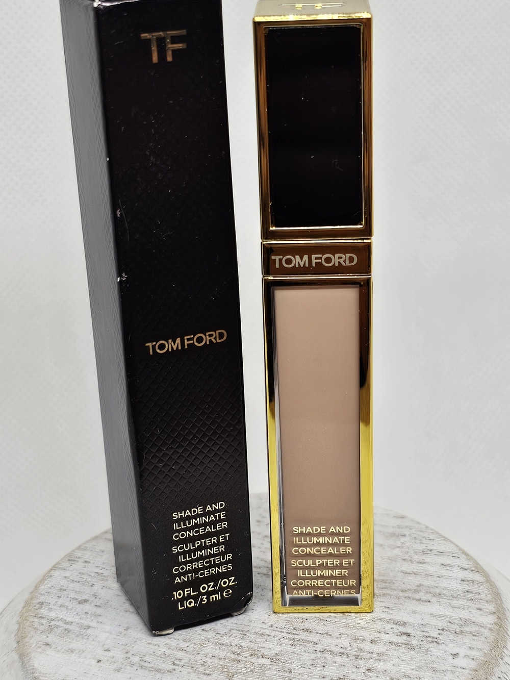 Tom Ford Shade and Illuminate Concealer - 0W0 Shell Shade